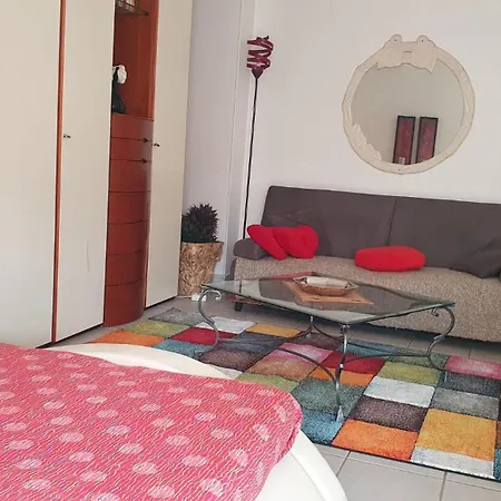 Proche Palais Des Festivals Et Plages Du Midi شقة كان