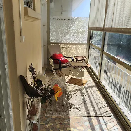 Palais Des Festivals Un Pied Dans L'eau Apartmán